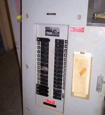 Fpe 100 amp distribution panel type 1 nqlp 208Y/120V