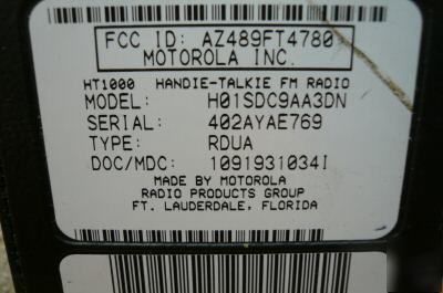 Motorola HT1000 ht 1000 uhf 450-512 16 channel radio 