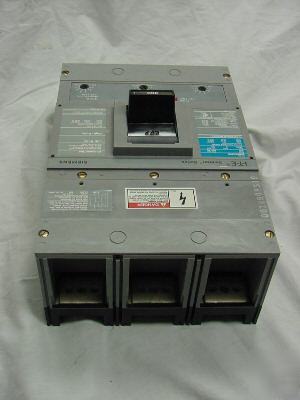 Siemens i-t-e sentron JXD63B300 300A 600V breaker - 