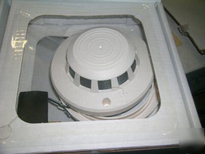 Ge security gbc-sd-450 smoke detector camera covert b/w