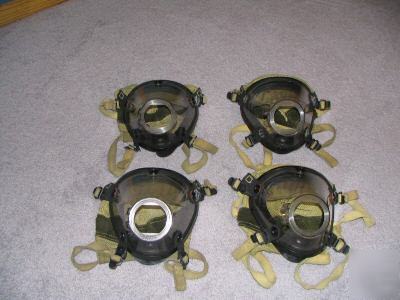 Scott firefighting scba masks / lot of 4 size large