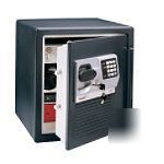Sentry fire combination safe