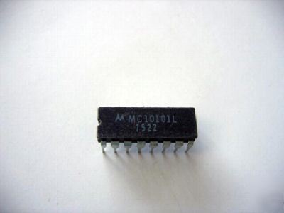 MC10101L motorola quad or/nor gate ceramic 10101 ic
