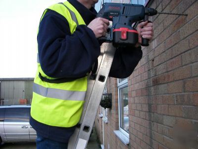 Power tool safety harness
