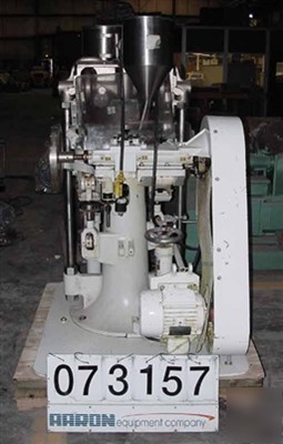 Used: natoli tablet press, type bb. operating pressure