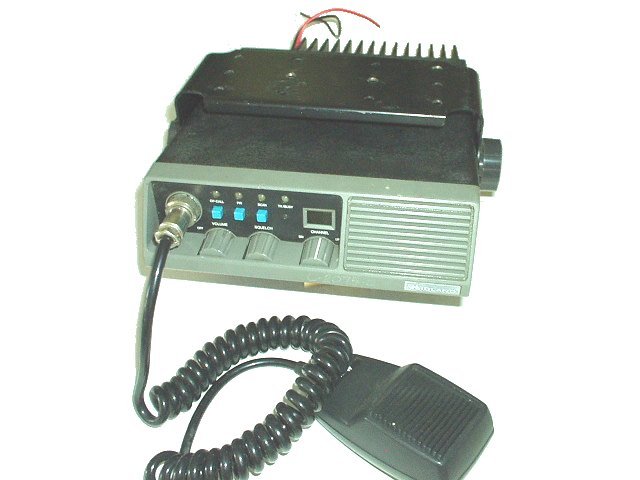 Midland 70-340A vhf mobile radio transceiver 80CH scan