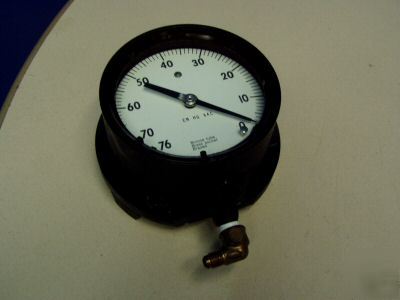 Ashcroft duragauge cm hg vac gauge - used