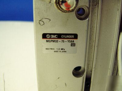 Smc pneumatic guide cylinder m/n: MGPM32-75-Y59A - used