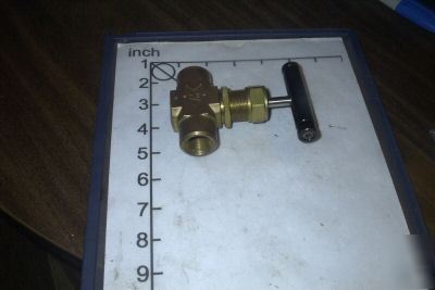 New brass integral bonnet needle valve, 1.80 cv, 1/2