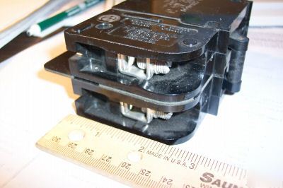 85 amp circuit breaker heinemann CD2-Z220-6 240V ac