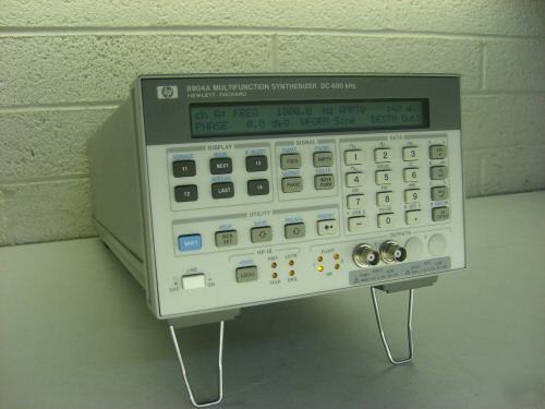 Agilent/hp 8904A multifunction synthesizer (6231)