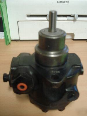 New inglis hydraulic motor A7/06 sunstrand J4BA 100-2 