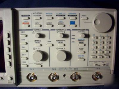 Tektronix tds 544A 4-channel digitizing oscilloscope