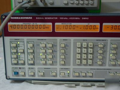 Rhode&schwarz SMHU58 /B6 100K-4.2GHZ signal generator 