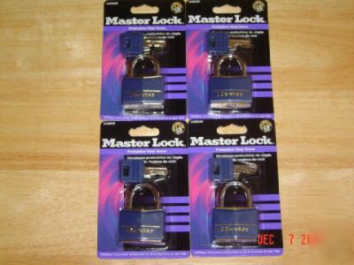 Set of 4 master lock-lock and key set bnip nice+safe 