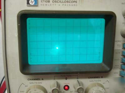 Hp 1710B oscilloscope, vg condition powers on