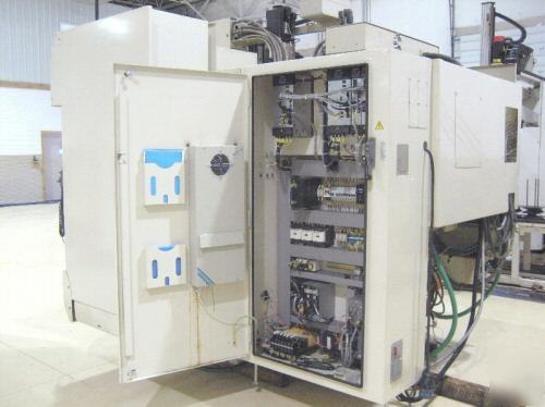 Okuma mc-V4020 cnc vertical machining center mill 15000