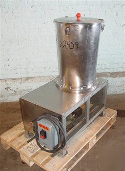 Used: mix tank, approximate 25 gallon, stainless steel.