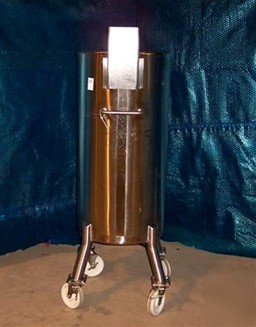 Used: precision stainless tank, 52 gallon, 316L stainle