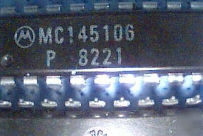 (2) MC145106 pll frequency synthesizers, cmos dip ics