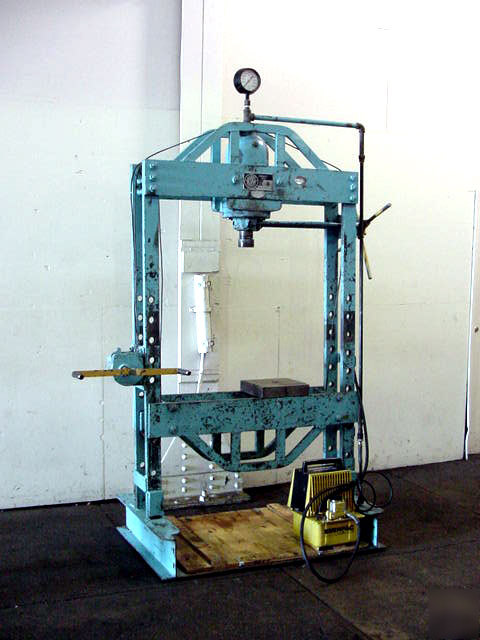 75TN h-frame hydraulic press, k.r. wilson 37F