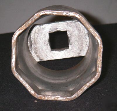 Otc 1937 - bearing locknut socket 2-3/4IN. 8 point