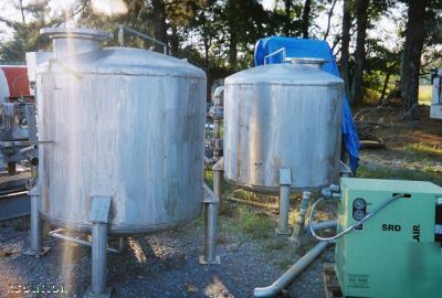 (2) stainless steel carbon towers / tanks with manifold