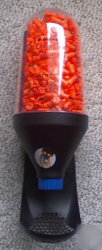 Howard leight ear plug dispenser with plugs in it 