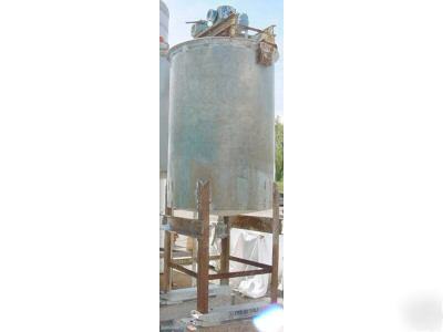 400 gallon stainless steel mix tank w/ agetation 5913