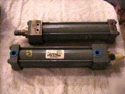 Lynair low pressure hydraulic cylinder 2