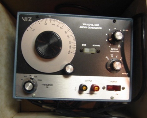 Viz audio generator model wa-504B/44D sine square wave