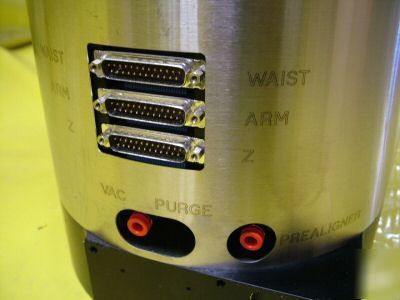 Kensington laboratories wafer robot 25-3700-1425-08