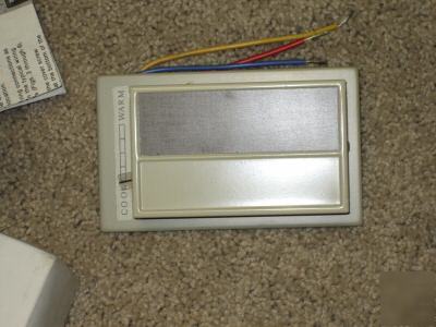 Johnson CONTROLST58EA-1C low voltage thermostat