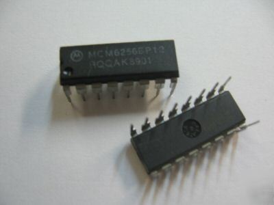 25PCS p/n MCM6256BP ; integrated circuit