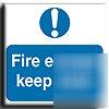 Fire esc., keep clear sign-s. rigid-200X200MM(ma-105-rd