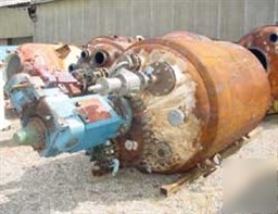 Used: pfaudler reactor body only. 1000 gallon, glass li