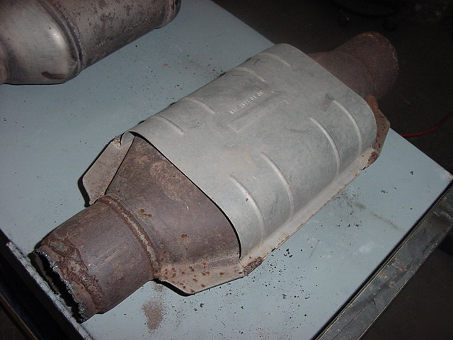 Used catylitic converter core scrap metal