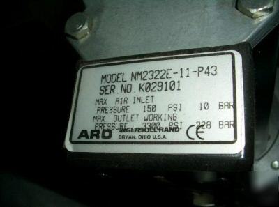 Ingersoll rand aro extrusion pump model NM2322E-11-P4
