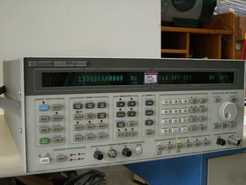 Hp 8664A signal generator, 100 khz - 3 ghz w/ opt. 004