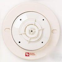 5 silent knight SD505 ahs heat detectors, and 1 base