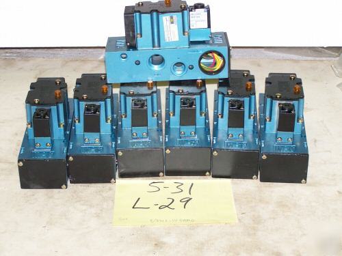 7 mac valve p/n: pme-111DAAG 6.8 watts 120/60 110/50HZ