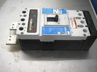 Cutler hammer DK2400W 400 amp circuit breaker 2 pole