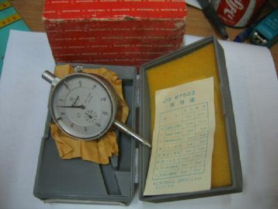 Mitutoyo no.2046 0.01 - 10MM , dial indicator japan nos