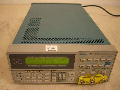 Tektronix AFG320 arbitrary function generator, 16 mhz