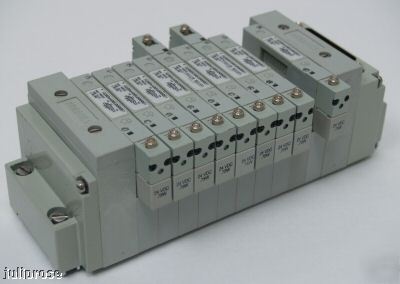 Numatics 10-port pnuematic manifold with 9/valves