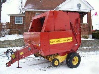 New holland 660 round baler - auto wrap