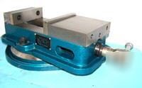 Precision lock tight vice with swivel base