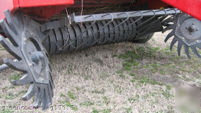 Masey ferfguson 1745 round baler