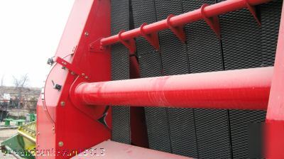Masey ferfguson 1745 round baler