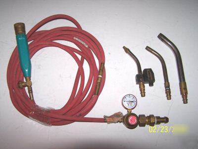 Goss torch kit w/ gauge,2 hoses, 3 tips & 1 handle 